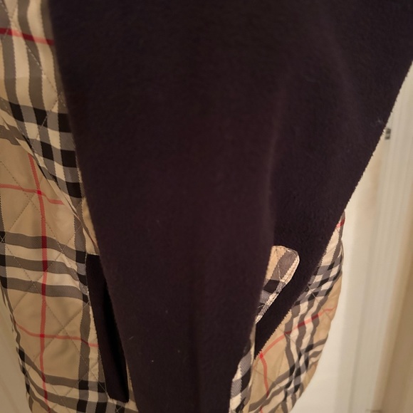 Burberry Vintage  AUTHENTIC Ladies Golf Jacket NO FLAWS EXCELLENT CONDITION - Picture 7 of 15